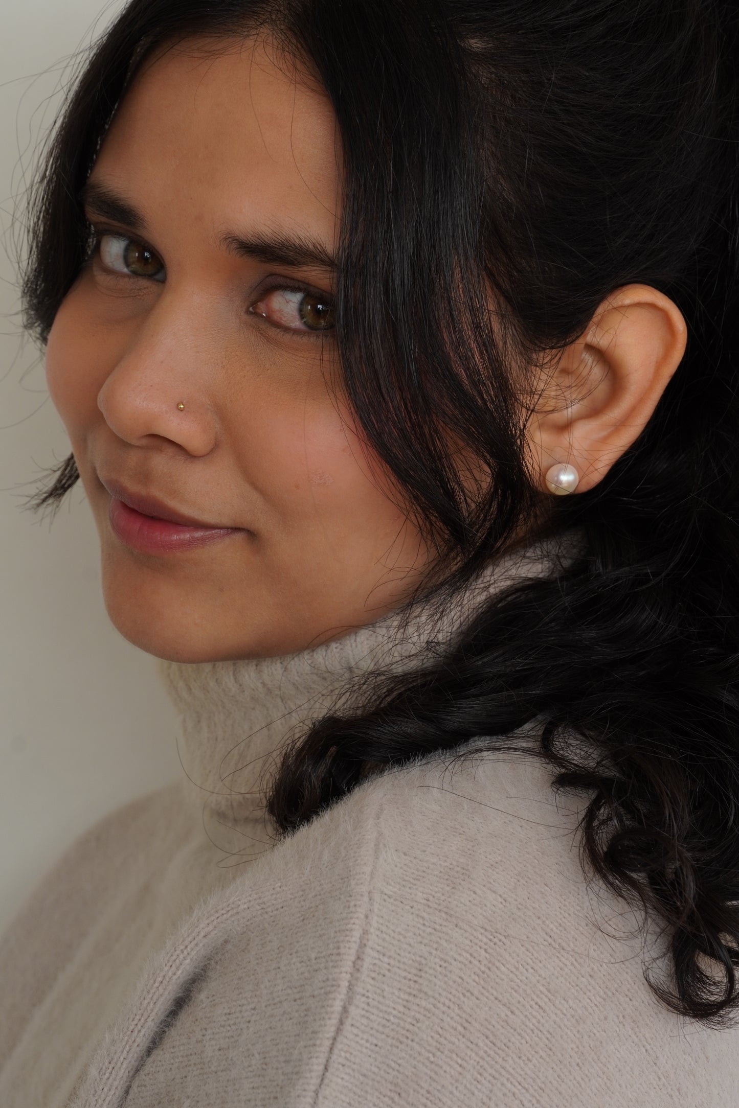 Moonlit Mirage Pearl Stud