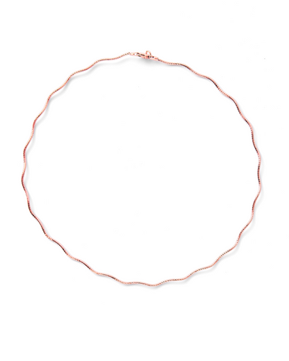 Solene Scalloped Wavy Sparkling Chain