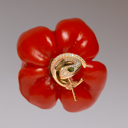 Serpent Ear Cuff Climber In Yellow Gold