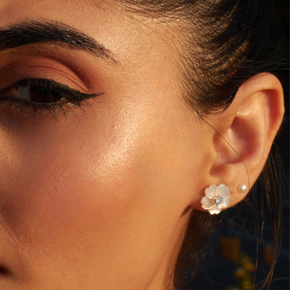 Mara Mother of Pearl Stud Earrings