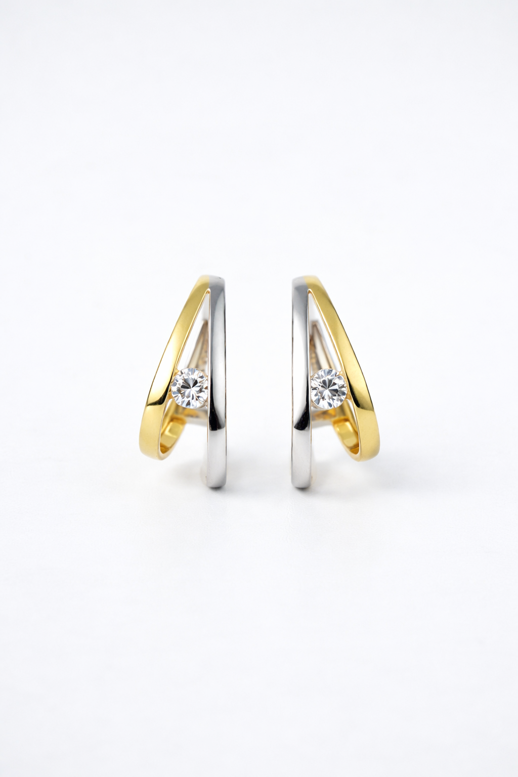 Pile Poil Two Tone Hoop Earrings