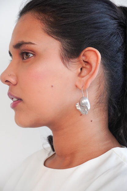 LEONARDO LUMINOUS BAROQUE PEARL EARRINGS